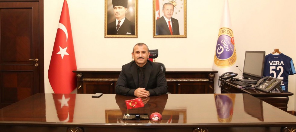 VALİ TUNCAY SONEL'İN 15 TEMMUZ ŞEHİTLERİNİ ANMA, DEMOKRASİ VE MİLLİ BİRLİK GÜNÜ MESAJI